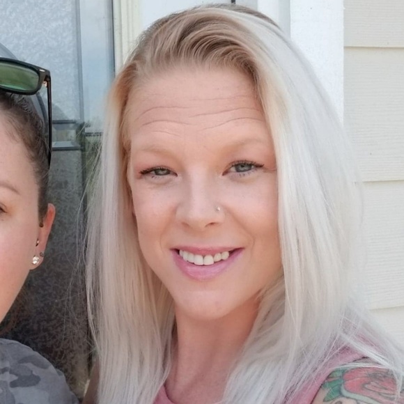 Meet your Posher, Meghan - Picture 1 of 1